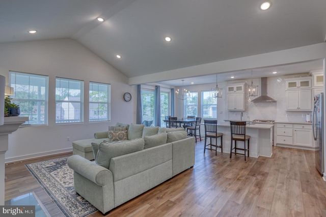 233 S RIDGE BROOK DR, Felton, DE 19943