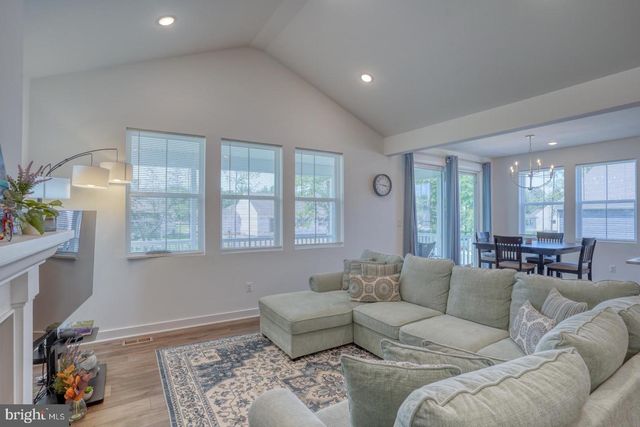 233 S RIDGE BROOK DR, Felton, DE 19943