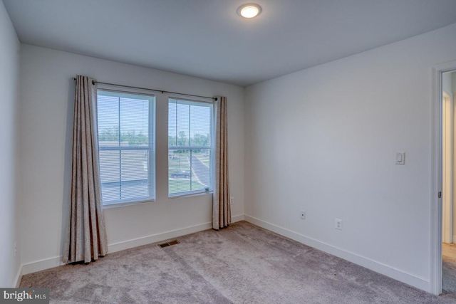 233 S RIDGE BROOK DR, Felton, DE 19943