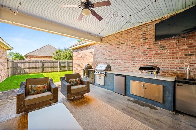 511 ANDERSON Court, Alexandria, LA 71303