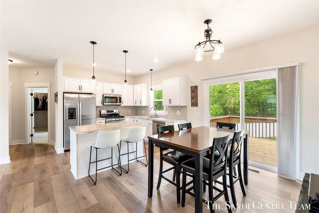 10775 Lance Avenue, Allendale, MI 49401