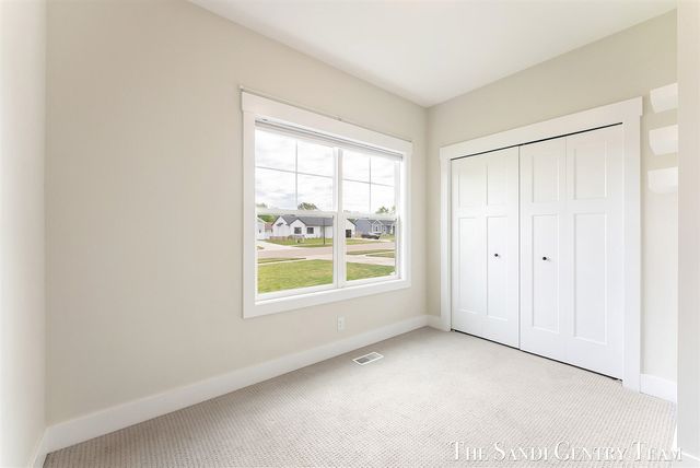 10775 Lance Avenue, Allendale, MI 49401
