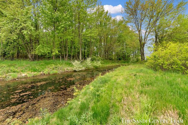 10775 Lance Avenue, Allendale, MI 49401