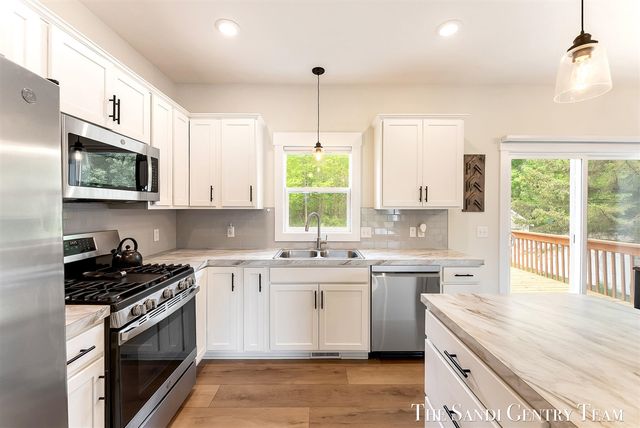 10775 Lance Avenue, Allendale, MI 49401