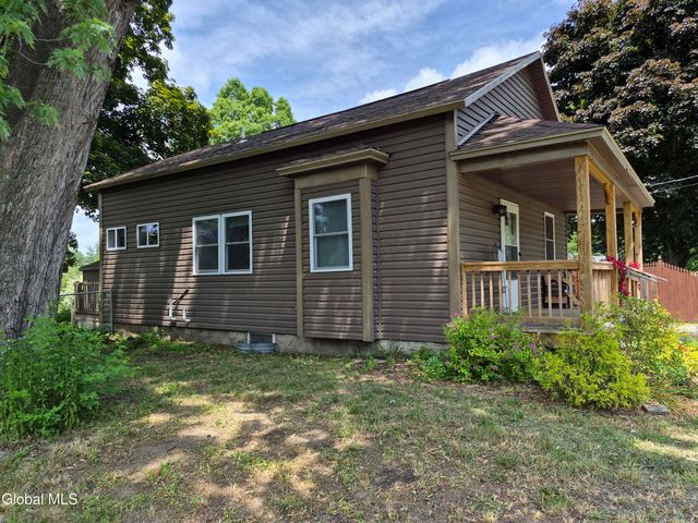 2057 Brookview Road, Schodack, NY 12033