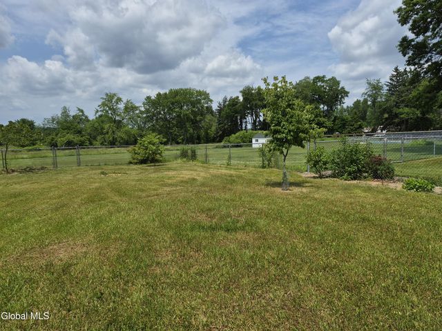 2057 Brookview Road, Schodack, NY 12033