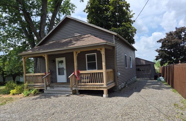2057 Brookview Road, Schodack, NY 12033