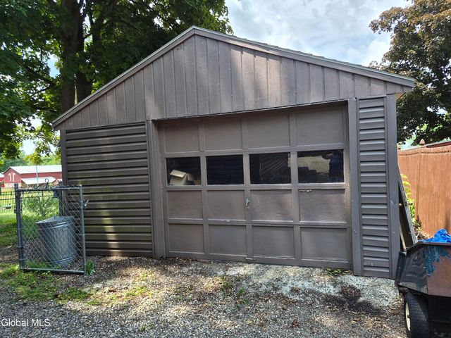 2057 Brookview Road, Schodack, NY 12033