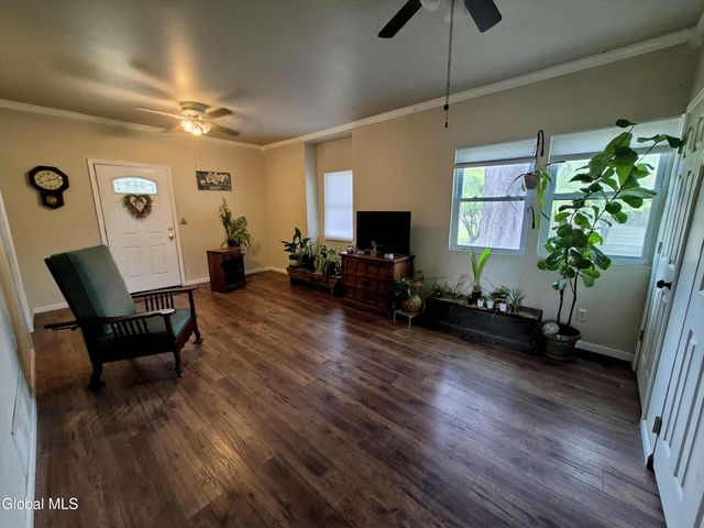 2057 Brookview Road, Schodack, NY 12033