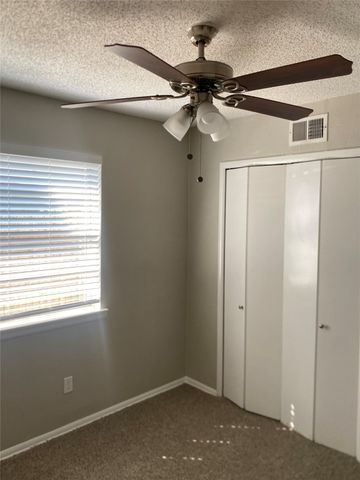 4927 Eastgate Circle, Dallas, TX 75216