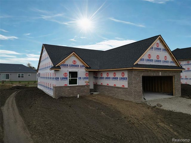 10206 Hunt Drive, Davison, MI 48423