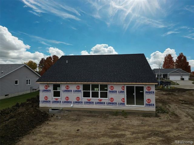 10206 Hunt Drive, Davison, MI 48423