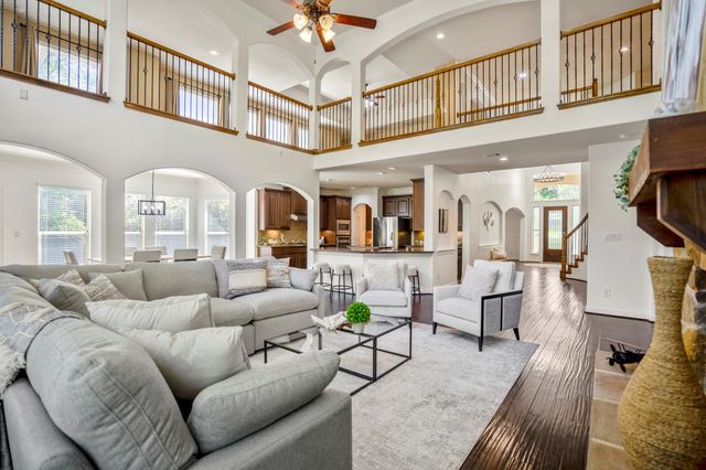 11306 Longmire Creek Court, Conroe, TX 77304