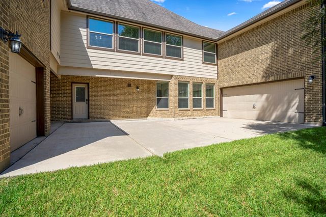 11306 Longmire Creek Court, Conroe, TX 77304