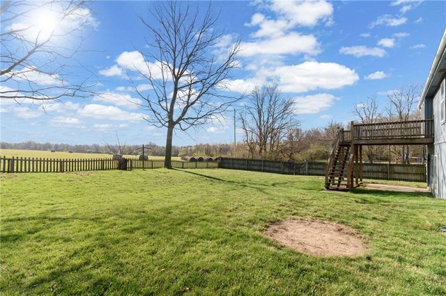 1843 Loughrey Street, Liberty, MO 64068
