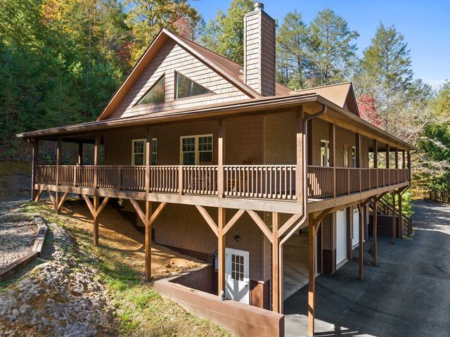 358 Misty River Circle, Murphy, NC 28906
