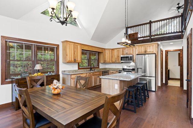 358 Misty River Circle, Murphy, NC 28906