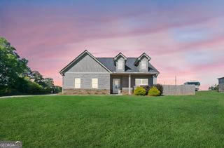 64 Neal Little Road, Carnesville, GA 30521