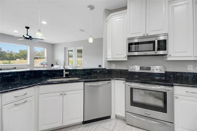 4560 HIGHCREST VIEW, Lady Lake, FL 32159