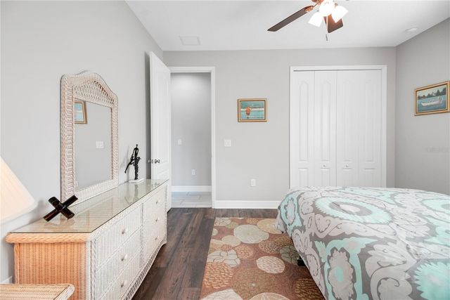 4560 HIGHCREST VIEW, Lady Lake, FL 32159