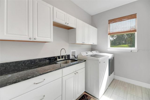 4560 HIGHCREST VIEW, Lady Lake, FL 32159