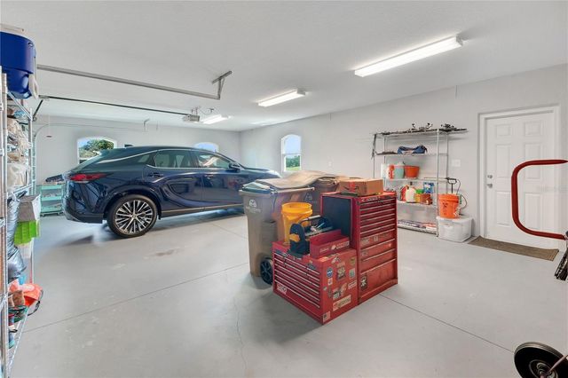 4560 HIGHCREST VIEW, Lady Lake, FL 32159