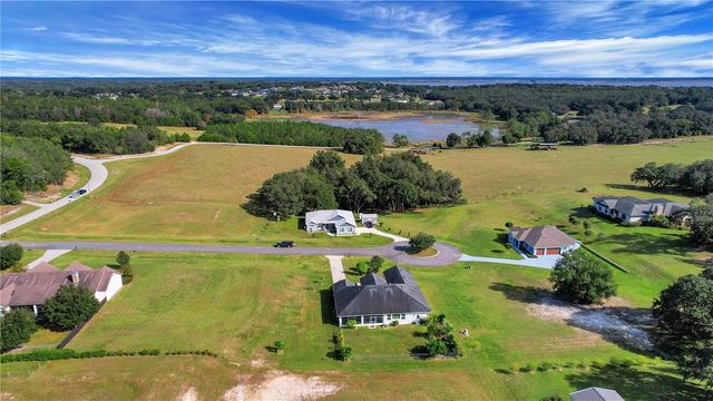 4560 HIGHCREST VIEW, Lady Lake, FL 32159