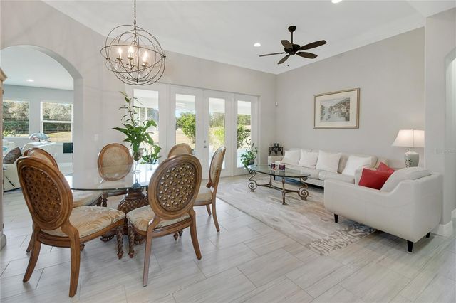 4560 HIGHCREST VIEW, Lady Lake, FL 32159