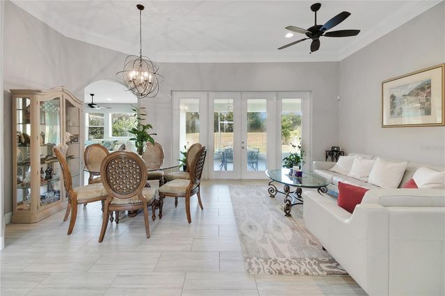 4560 HIGHCREST VIEW, Lady Lake, FL 32159