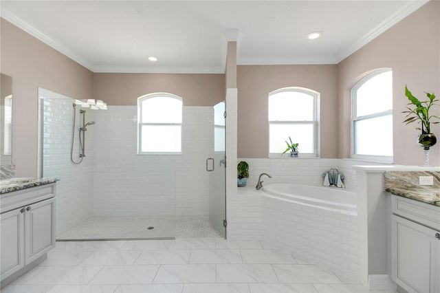 4560 HIGHCREST VIEW, Lady Lake, FL 32159