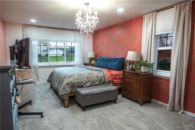 9250 Greiner Road, Clarence, NY 14031