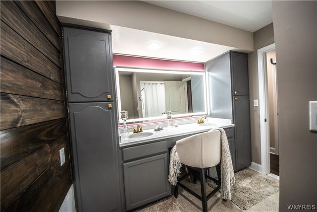 9250 Greiner Road, Clarence, NY 14031