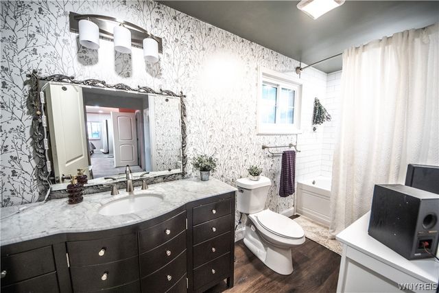 9250 Greiner Road, Clarence, NY 14031