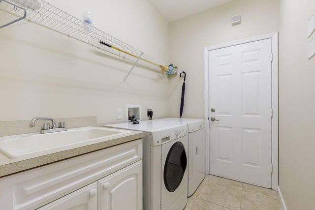 14716 82nd Street N, Loxahatchee, FL 33470