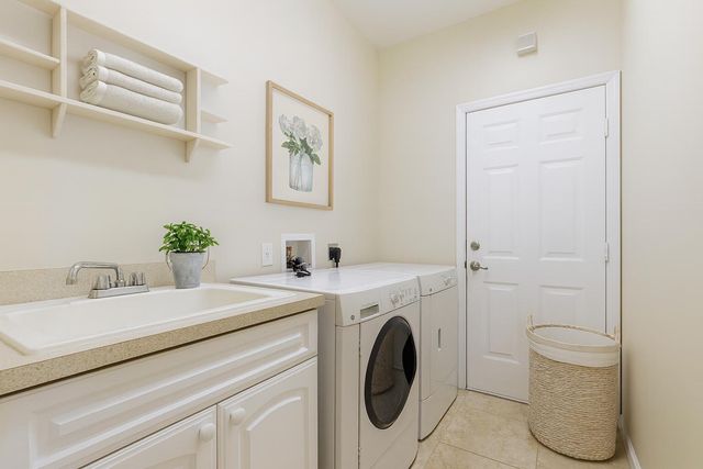 14716 82nd Street N, Loxahatchee, FL 33470