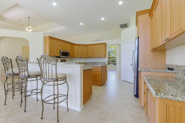 14716 82nd Street N, Loxahatchee, FL 33470