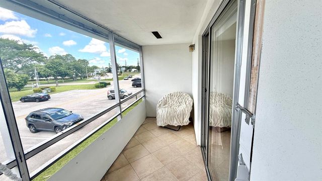 78 Harwood H Crescent, Deerfield Beach, FL 33442