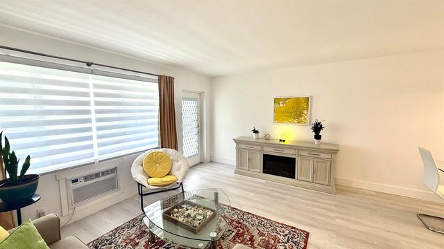 78 Harwood H Crescent, Deerfield Beach, FL 33442