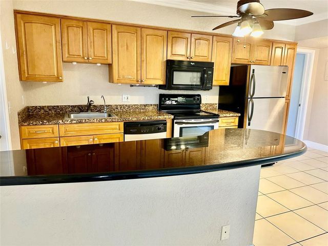 2190 SE 5th Street 3-B, Pompano Beach, FL 33062
