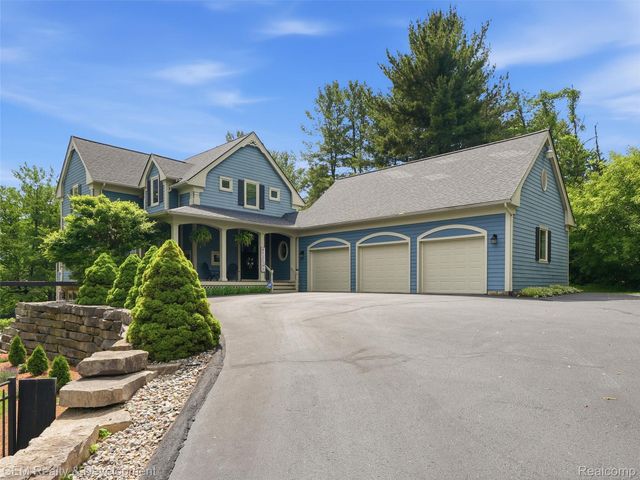 45625 W 9 Mile Road, Novi, MI 48374