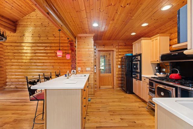 214 Cross Creek Trail, Robbinsville, NC 28771