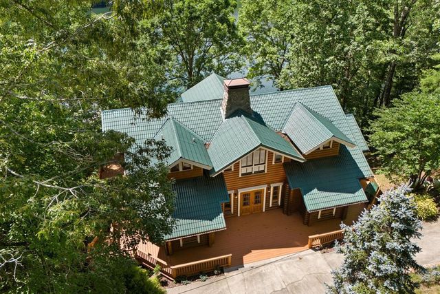 214 Cross Creek Trail, Robbinsville, NC 28771