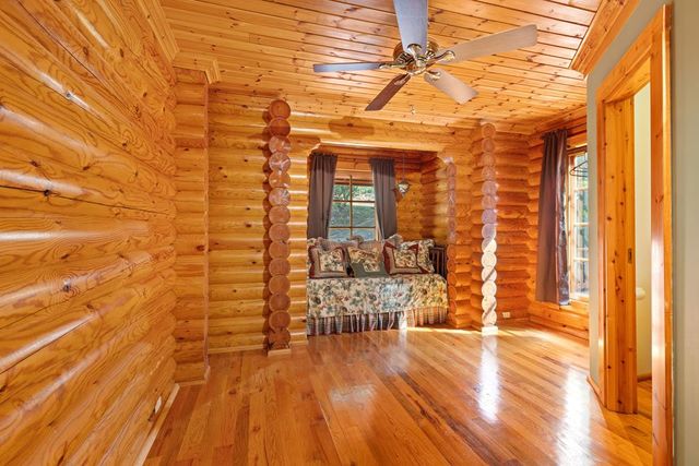214 Cross Creek Trail, Robbinsville, NC 28771