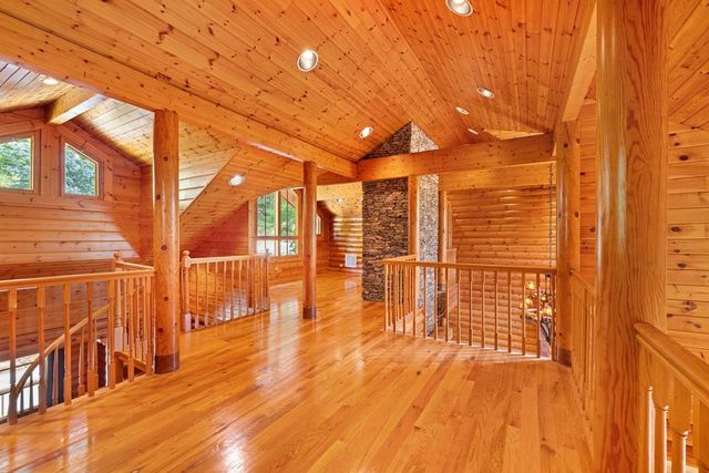 214 Cross Creek Trail, Robbinsville, NC 28771