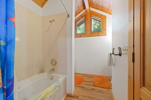214 Cross Creek Trail, Robbinsville, NC 28771
