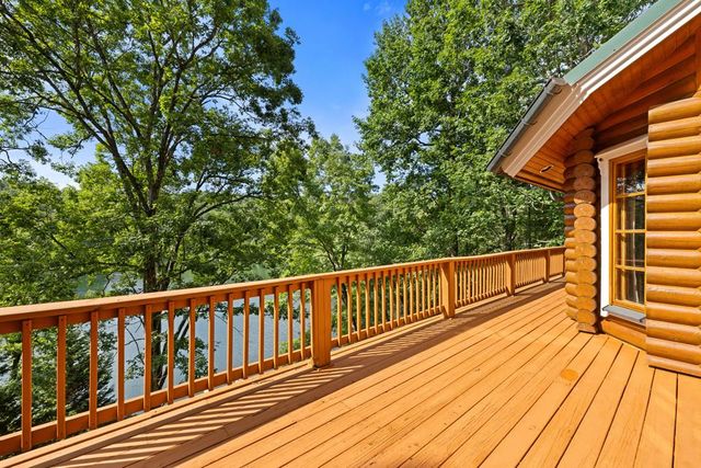 214 Cross Creek Trail, Robbinsville, NC 28771