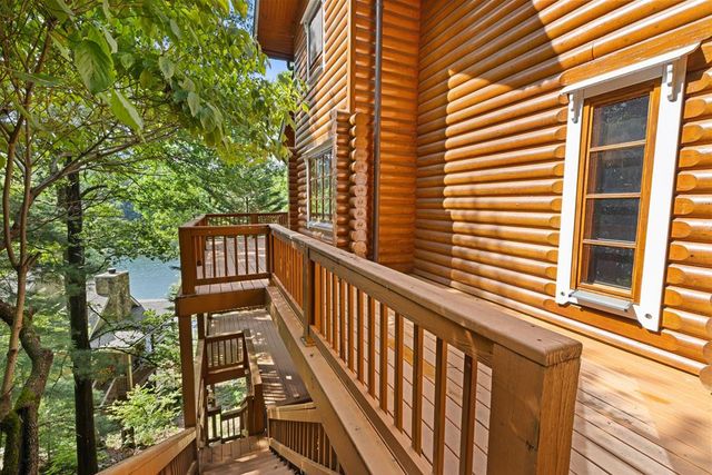 214 Cross Creek Trail, Robbinsville, NC 28771