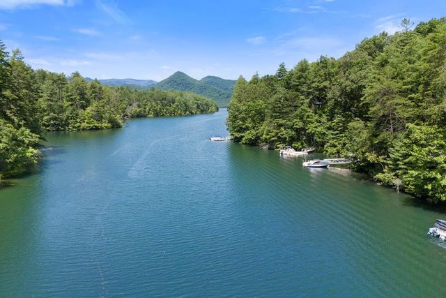 214 Cross Creek Trail, Robbinsville, NC 28771