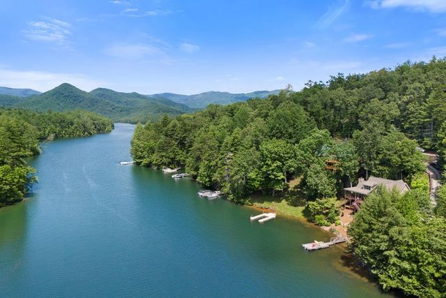 214 Cross Creek Trail, Robbinsville, NC 28771