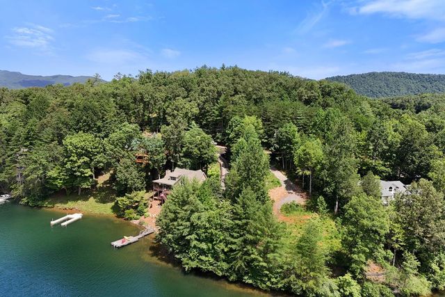 214 Cross Creek Trail, Robbinsville, NC 28771